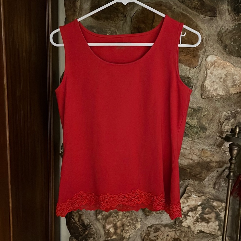 Woman’s size Small Coldwater Creek red tank top